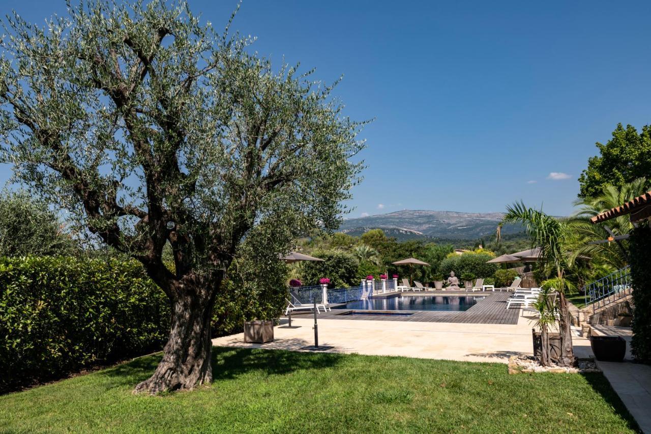 Terre De Reve Bed & Breakfast Le Rouret Exterior photo